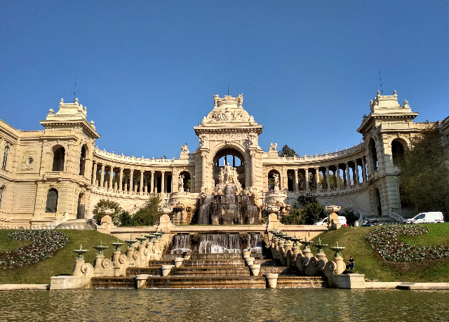 Park Pałacowy Lonchamp - Marseille | Secret World Trip Planner