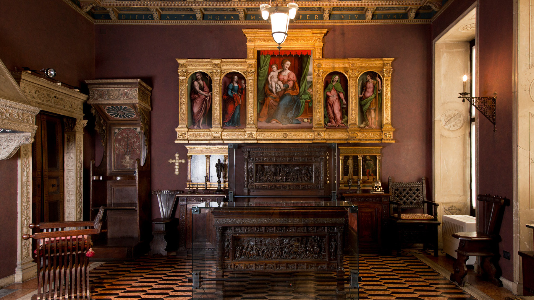 Милан / Багтти Валескотийн Музей - Milano | Secret World Trip Planner