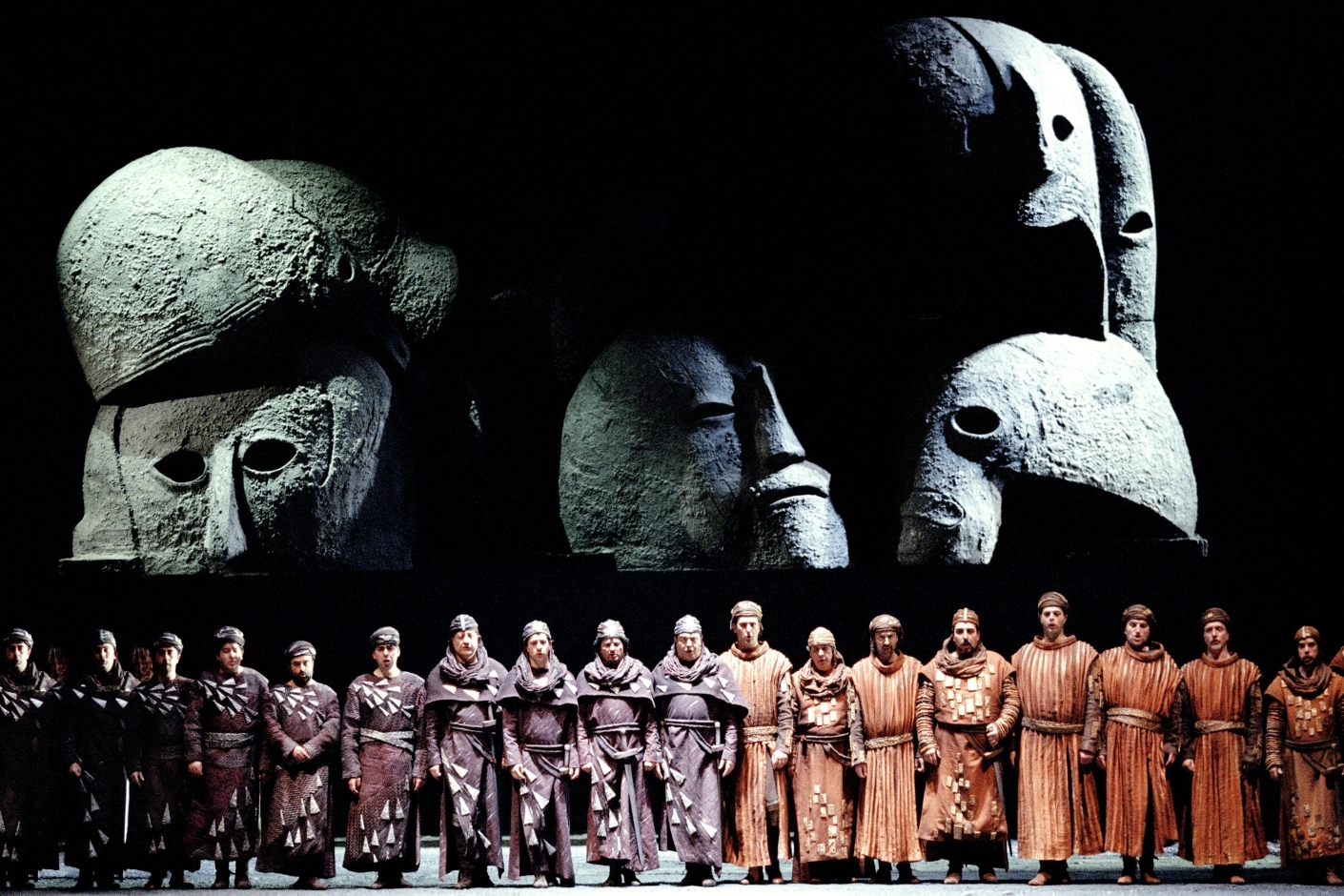 Memus Teatro di San Carlo tarixiy arxiv  - Napoli | Secret World Trip Planner