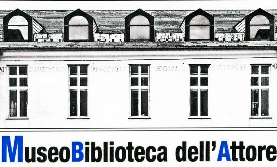 Knihovna herce občanského muzea - Genova | Secret World Trip Planner