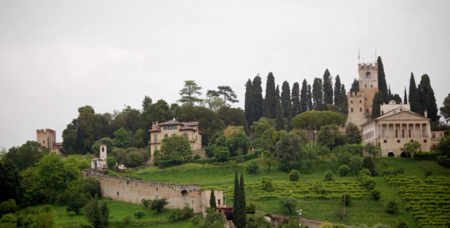 brolo e morango - Conegliano | Secret World Trip Planner