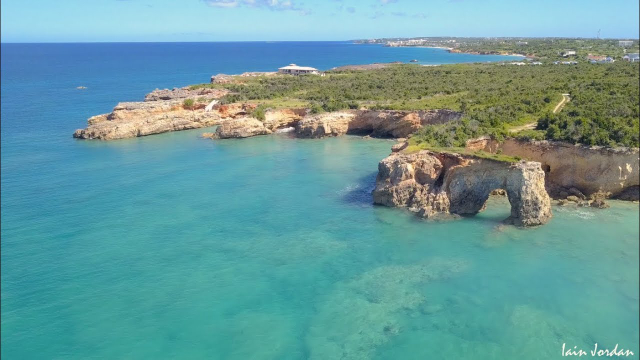 Lengkungan Belut - 2640 | Secret World Trip Planner