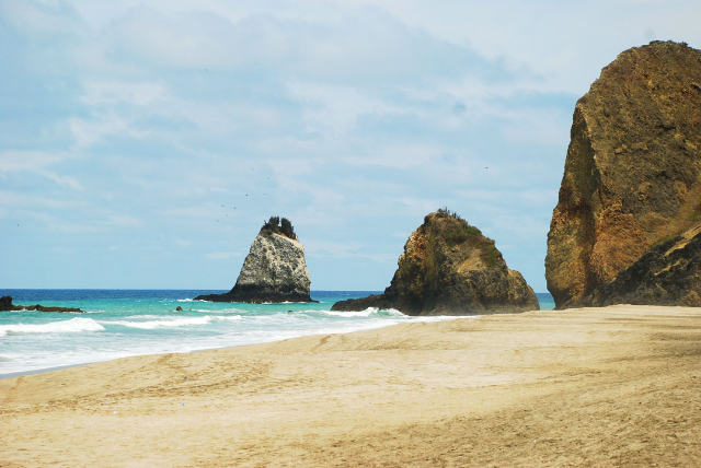 San Lorenzo plyaji - San Lorenzo | Secret World Trip Planner