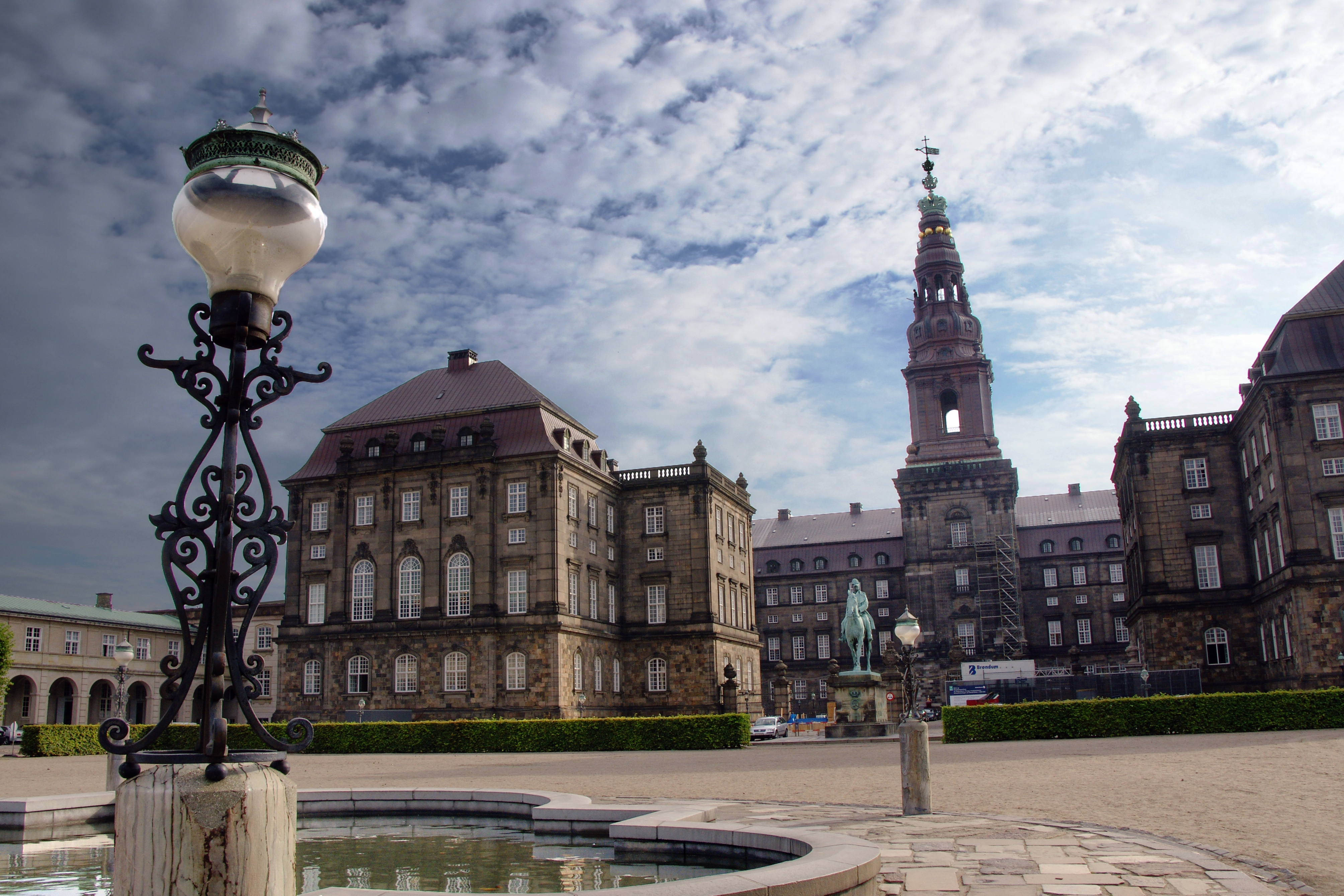 Το Μπαρόκ Christiansborg Palace - København | Secret World Trip Planner
