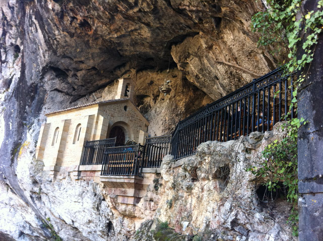 Santuario di Covadonga - Covadonga | Secret World Trip Planner