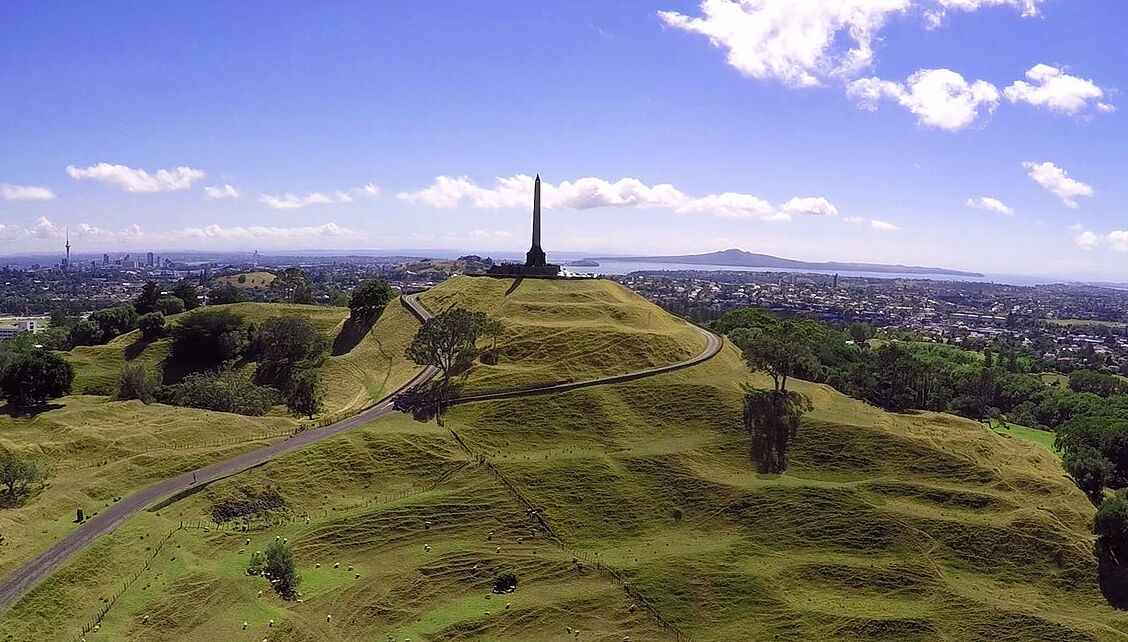 La Maungakiekie / One Tree Hill / Auckland - Auckland | Secret World Trip Planner