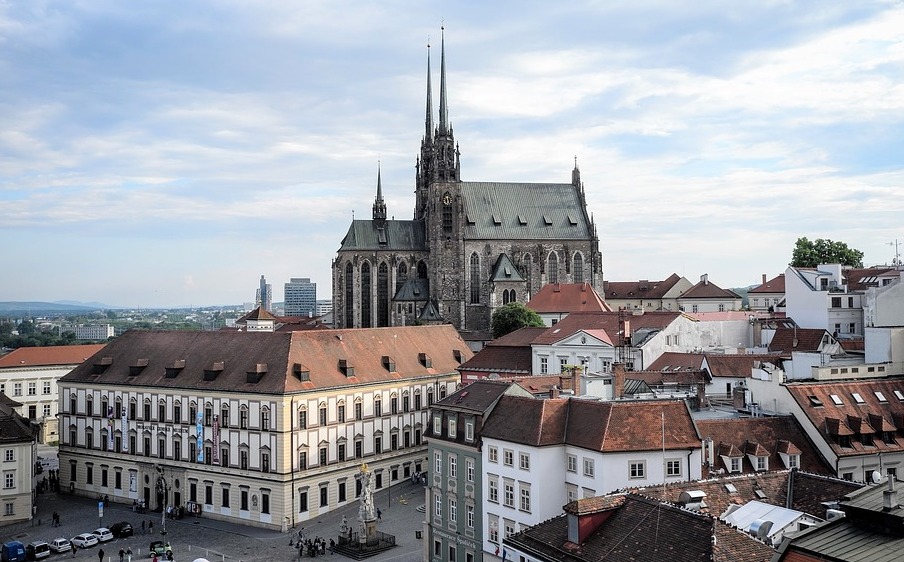 布尔诺：大教堂--彼得罗夫的昵称。 - Petrov 9 | Secret World Trip Planner