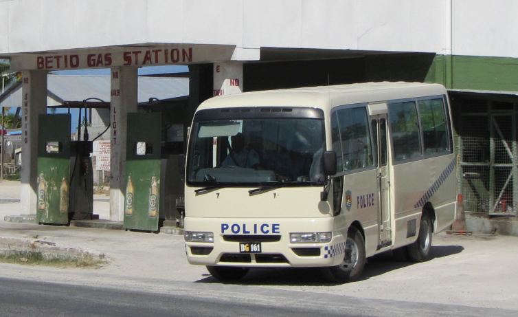 איי קיריבטי, האומה הכי פחות מבוקרת בעולם. - Betio Island | Secret World Trip Planner