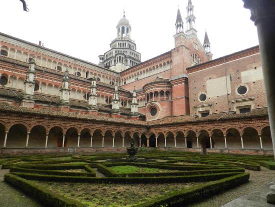Pavia को चार्टरहाउस - 4 | Secret World Trip Planner