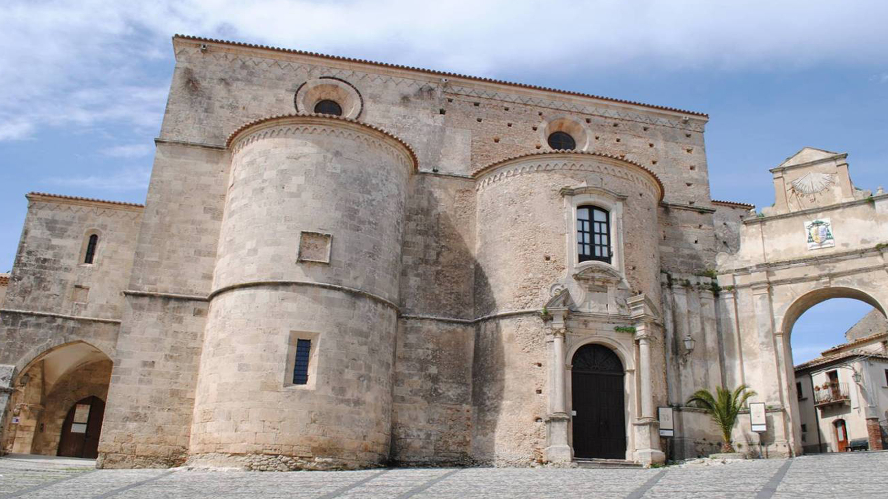 Desa Gerace, Norman lan Byzantine nyawa saka Calabria - 89040 Gerace RC | Secret World Trip Planner