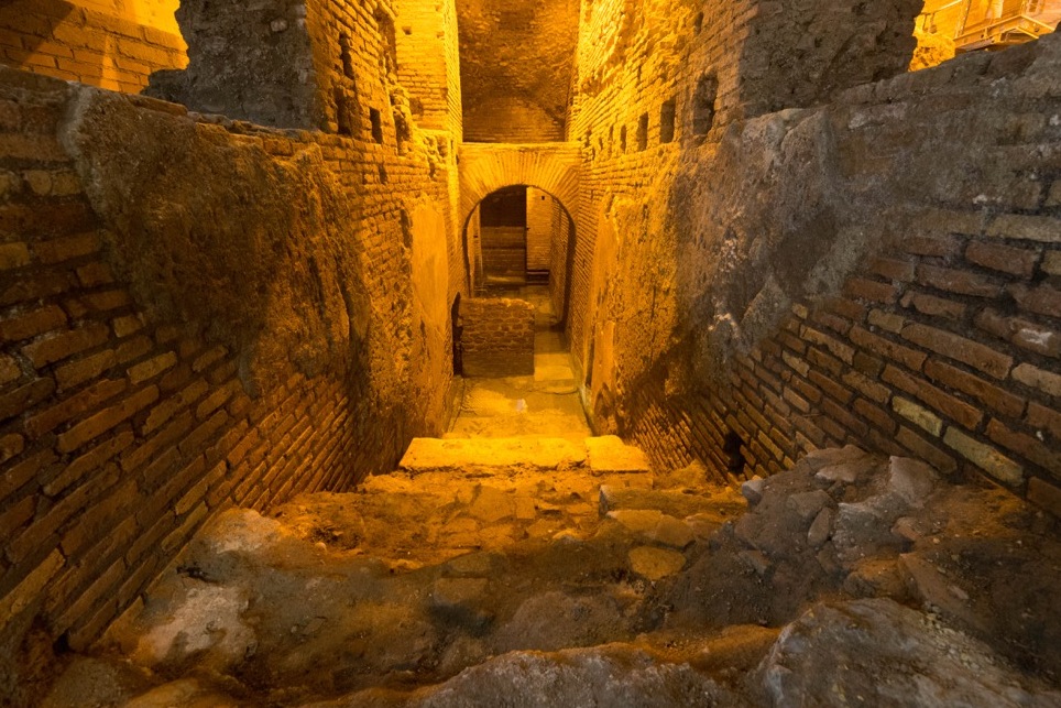 רומא-עיר המים (ויקוס קפרריוס) ) - Roma | Secret World Trip Planner