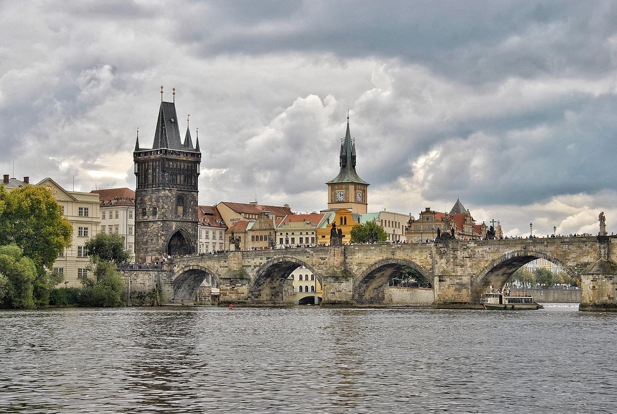 Bassano del Grappa a krytý drevený Starý most - Bassano del Grappa | Secret World Trip Planner