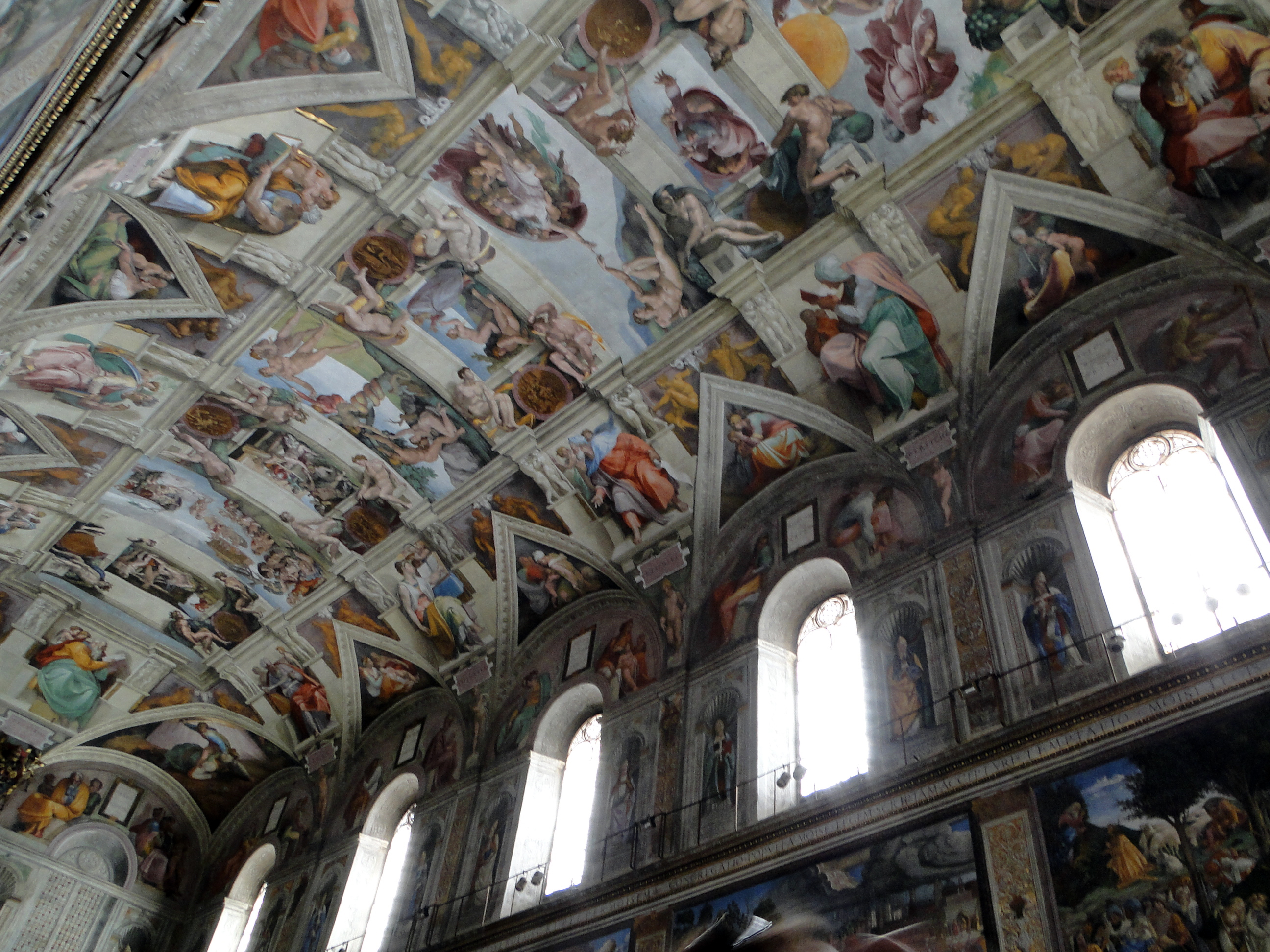 Vaticano / Bramante Lépcsőház  - Città del Vaticano | Secret World Trip Planner