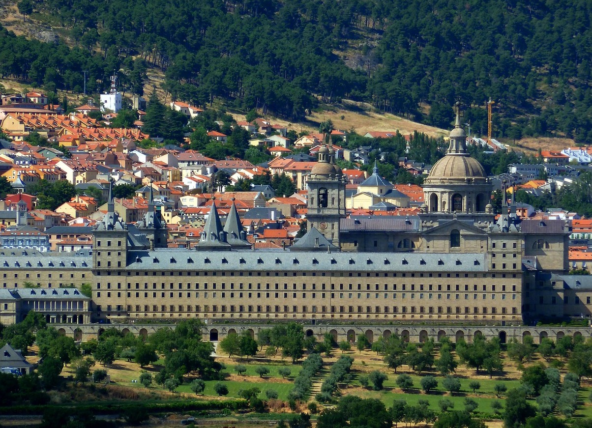 San Lorenzo de Escorial / the Escorial - San Lorenzo de El Escorial | Secret World Trip Planner