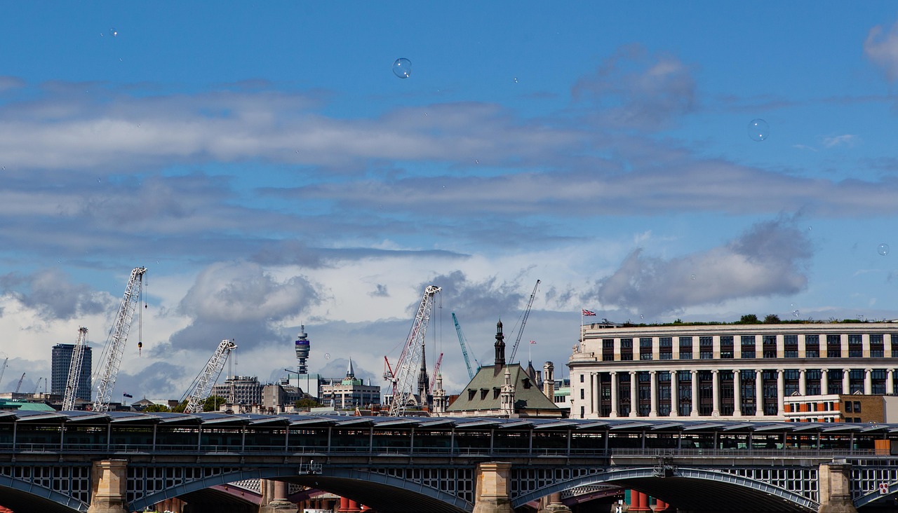 Um doce suspiro suspenso entre Altamura e Bisceglie. - Bisceglie | Secret World Trip Planner