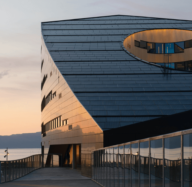 Ndeleng Salmon - Brattørkaia 17a | Secret World Trip Planner