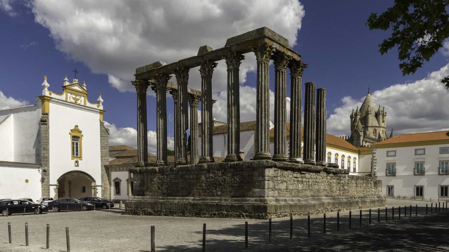 Évora, Portugāles mākslas vēstures grāmata - Évora | Secret World Trip Planner