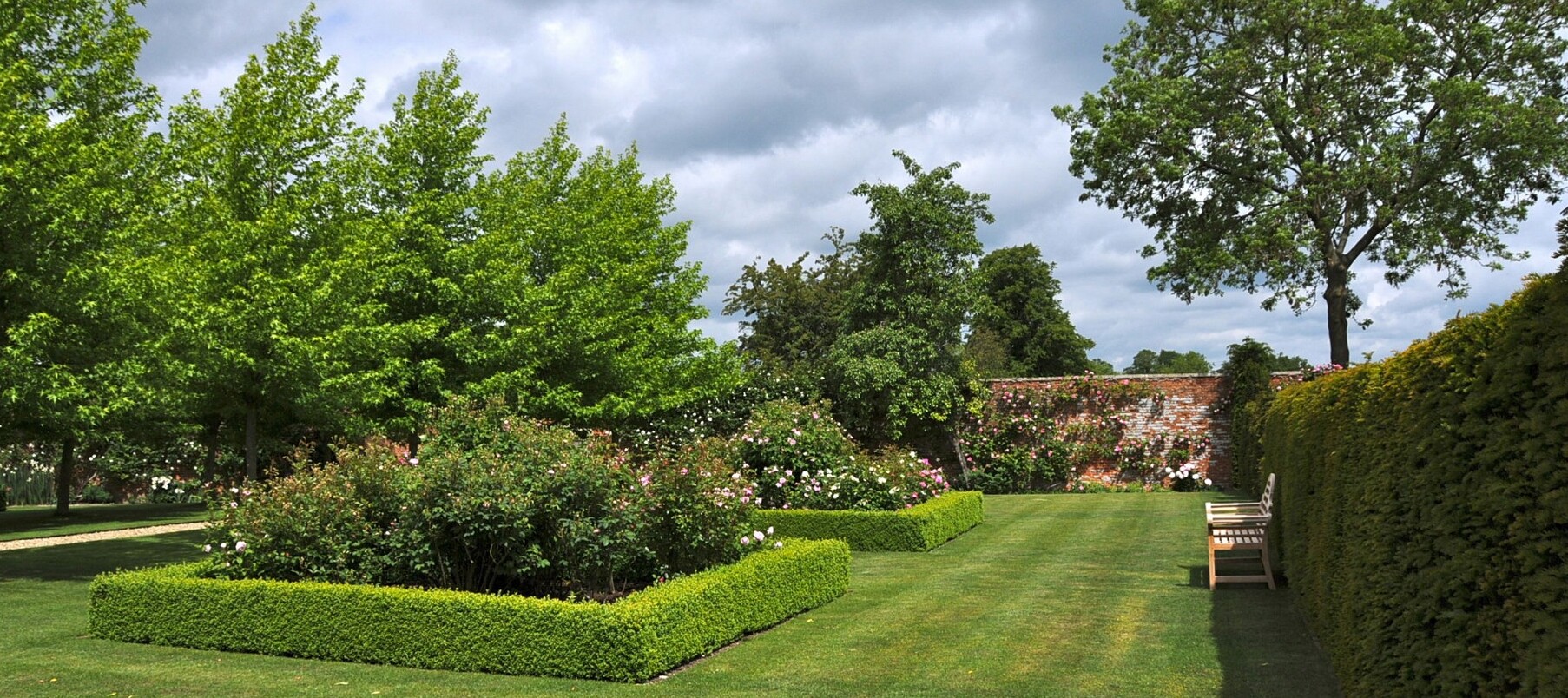 Langley Park Gardens In Montrose - Langley Park | Secret World Trip Planner