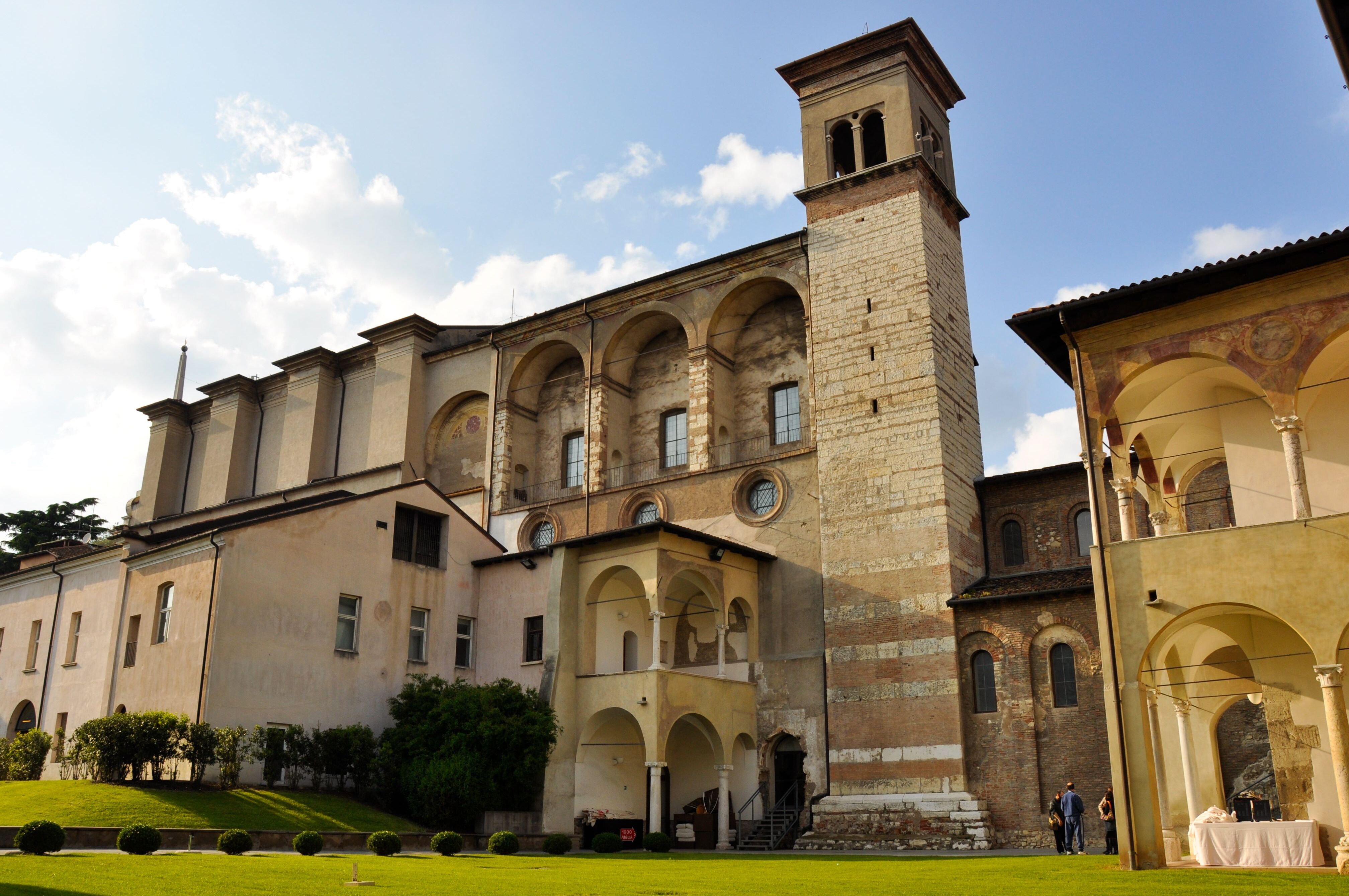 Unesco | Basilica of San Salvatore