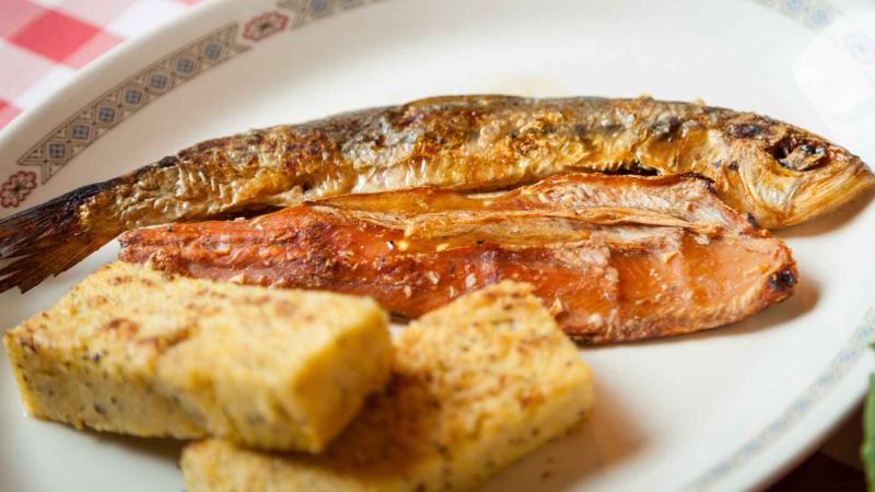 Mossoltini amb polenta - Como | Secret World Trip Planner