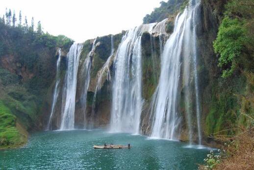 Jiulong Eas ar a dtugtar Naoi-Dragon Eas - Qujing | Secret World Trip Planner