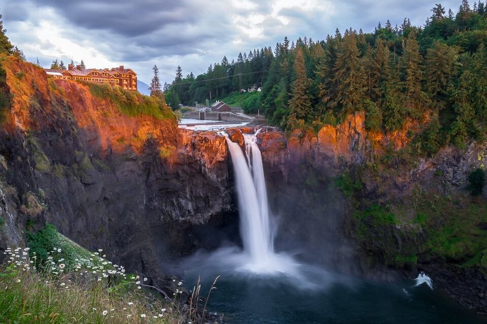 息をのむようなSnoqualmieの滝-秘密の世界 - Snoqualmie | Secret World Trip Planner