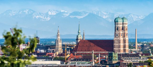 کلیسای جامع مریم مقدس - München | Secret World Trip Planner