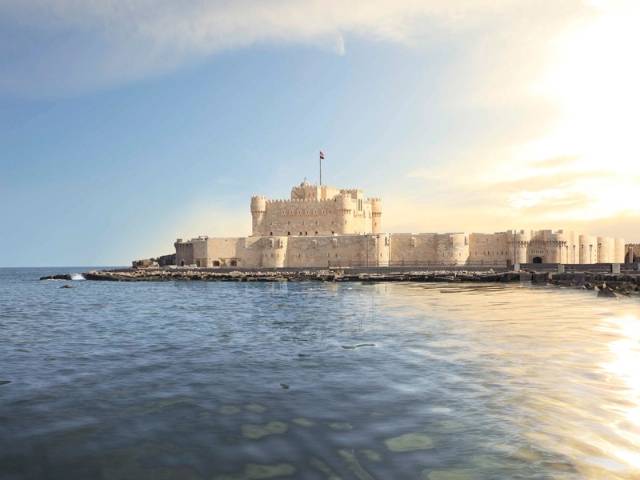 Ciutadella de Qaitbay - Alexandria | Secret World Trip Planner