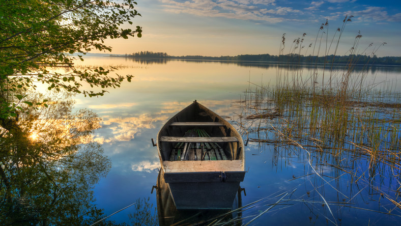 El lago Svitiaz: El lago más profundo de Ucrania - Secret World