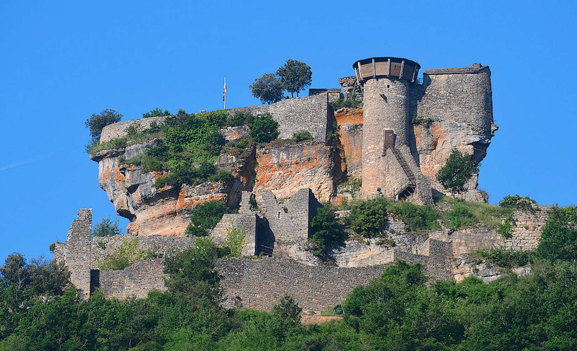 Château de Peyrelade - Rivière-sur-Tarn | Secret World Trip Planner