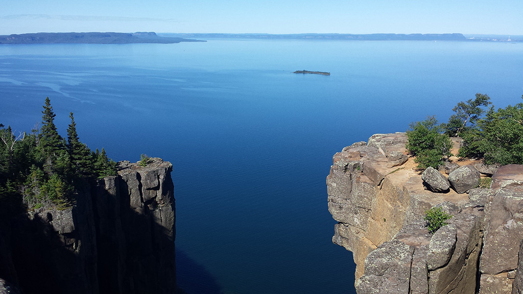 El Lago Superior - Secret World