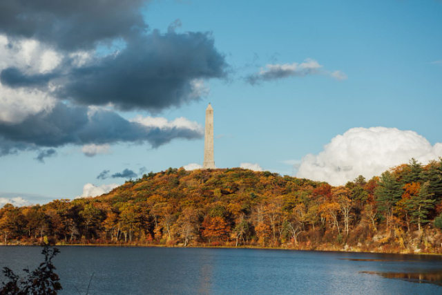High Point Mountain: New Jersey loodusliku ilu ja panoraamvaadete tippkohtumine. - Montague | Secret World Trip Planner