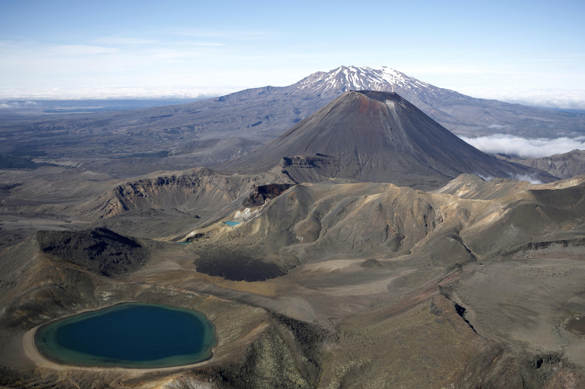 Tongariro Alpine Crossing - Tongariro National Park | Secret World Trip Planner
