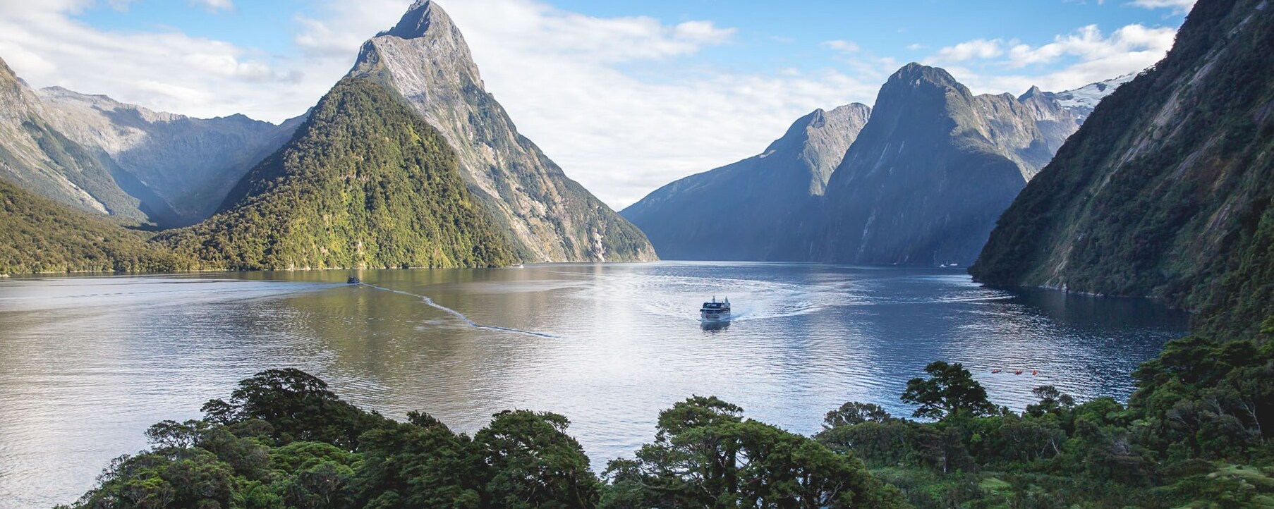 Suono Milford - Milford Sound | Secret World Trip Planner