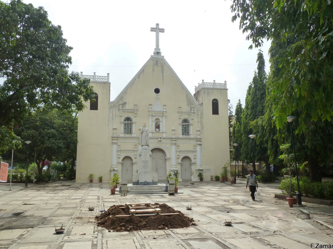 Kirkja Heilags Andrew: Kristni í Bombay (Mumbai) - Mumbai | Secret World Trip Planner