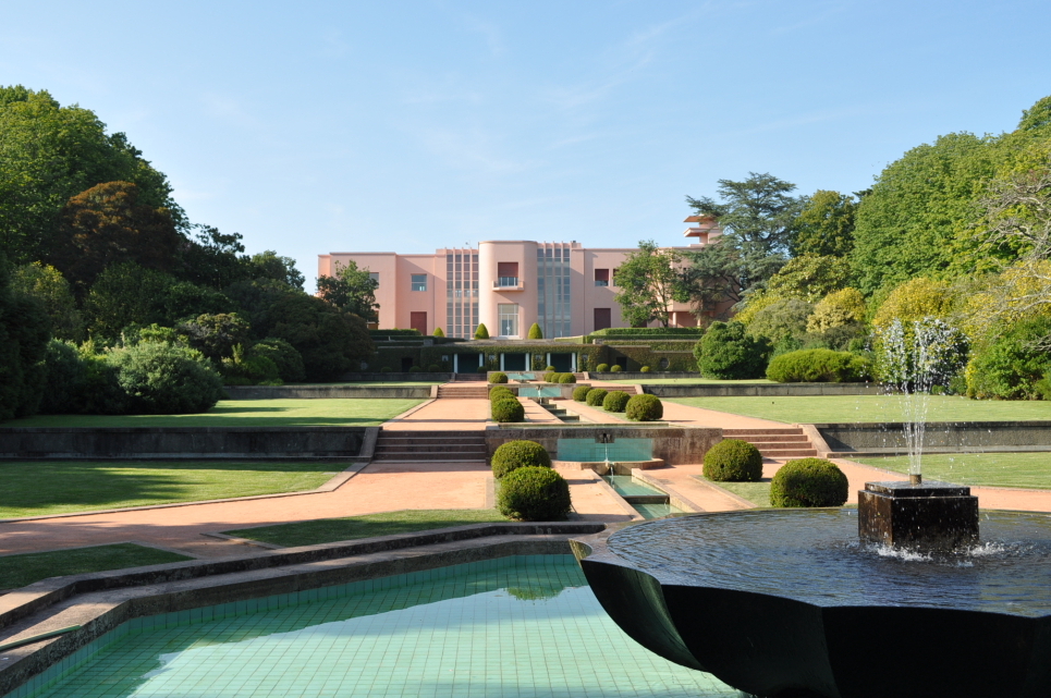 Porto: Casa de Serralves er tignarlegt Art Deco eign  - Porto | Secret World Trip Planner