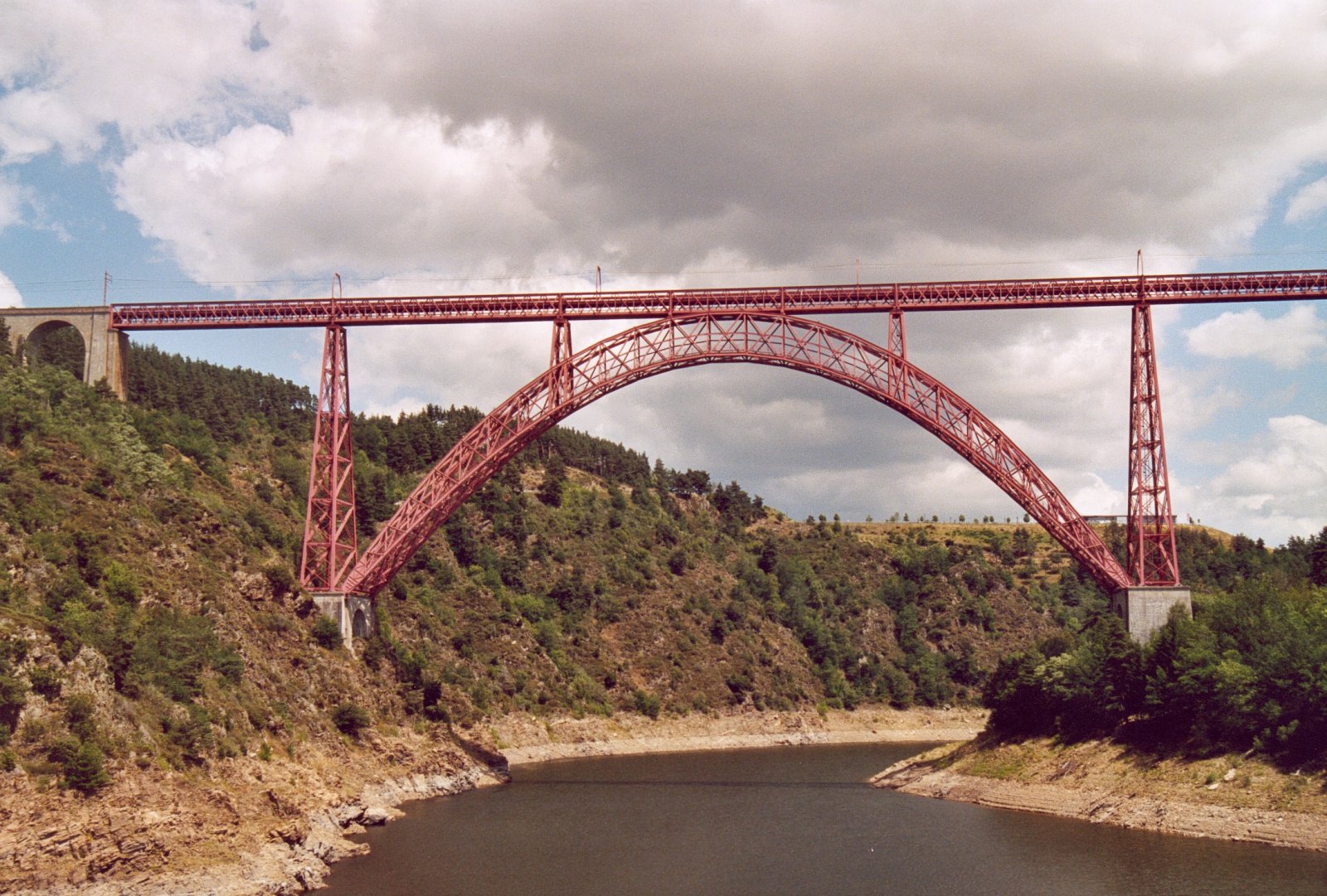 O Viaduto De Garabit - Ruynes-en-Margeride | Secret World Trip Planner