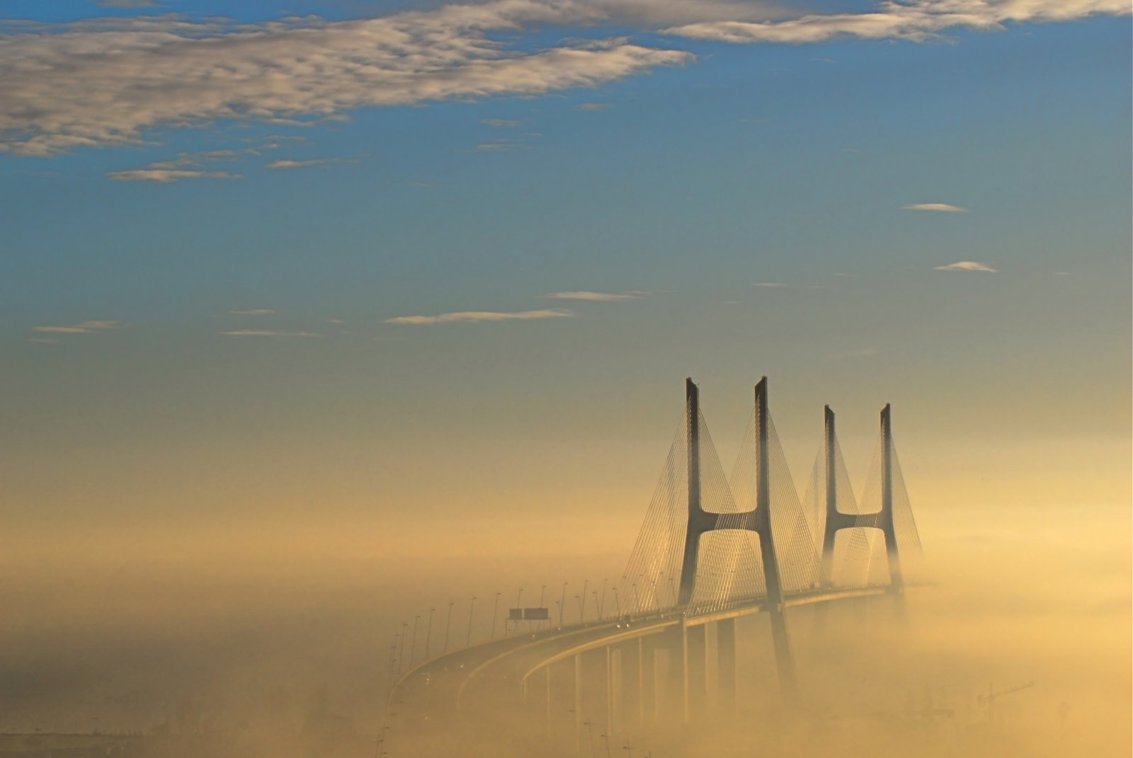 Lisboa: a Ponte Vasco da Gama - Lisboa | Secret World Trip Planner