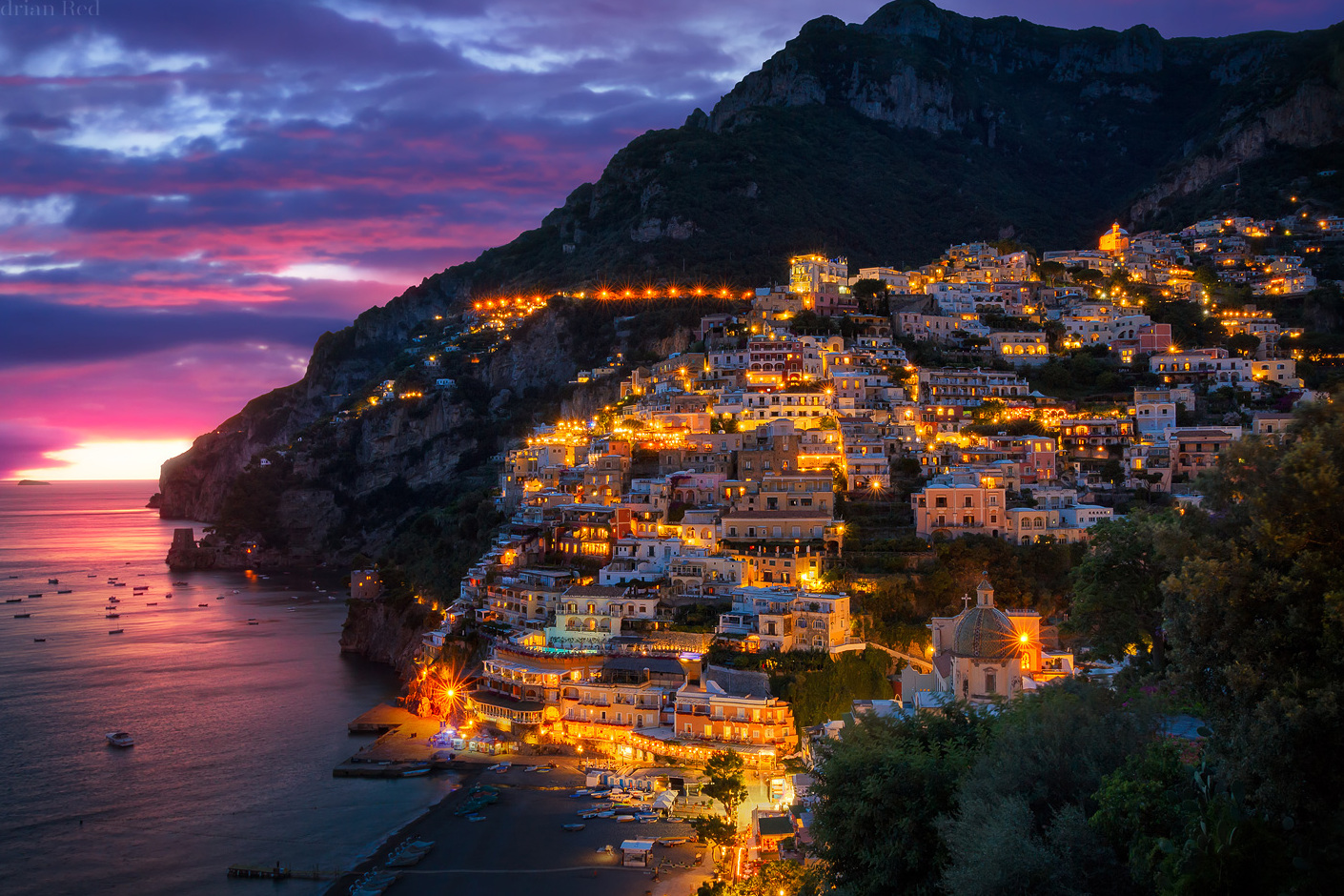 Gün batımında Positano..... - Positano | Secret World Trip Planner