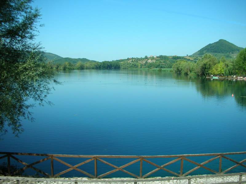 Jezero Posta Fibreno