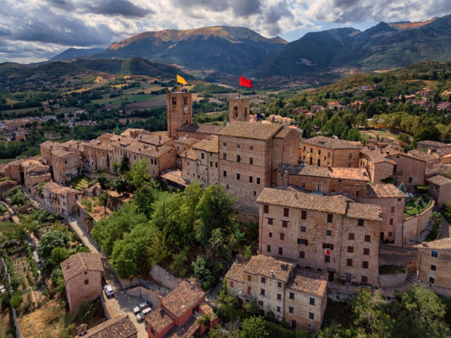 Selo Sarnano - Sarnano | Secret World Trip Planner