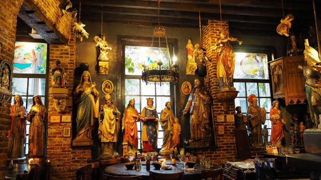 ಎಲ್ಫ್ಡೆ ಗೆಬೊಡ್ ಮತ್ತು 11 ನೇ ಆಜ್ಞೆ - Antwerpen | Secret World Trip Planner