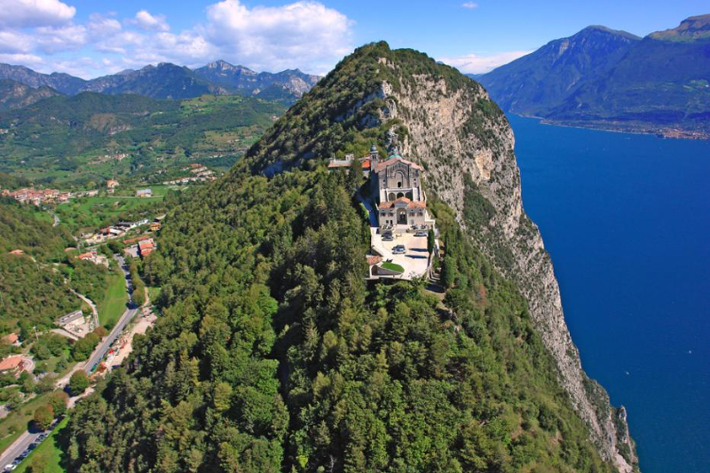 Svatyně Montecastello