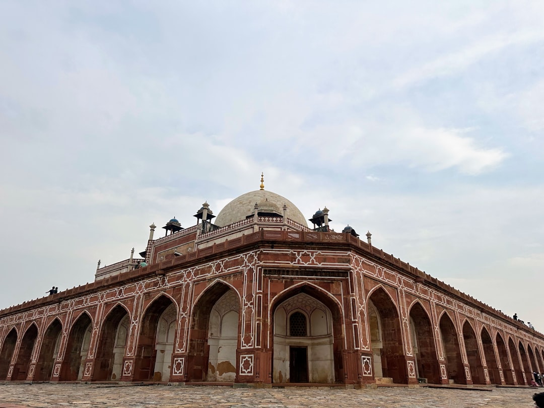 Mavzolej Khwaja Banda Nawaz - Gulbarga | Secret World Trip Planner