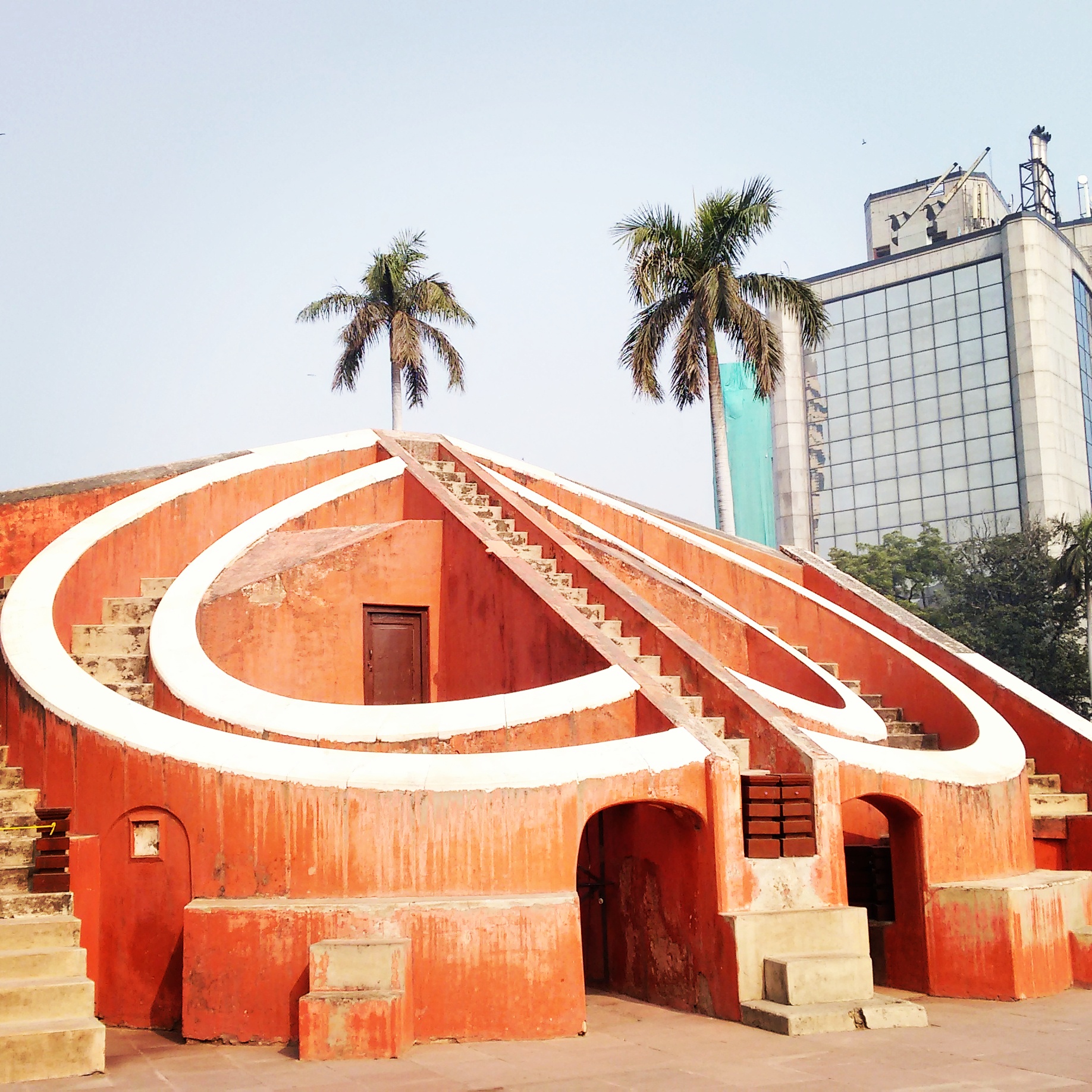 쟌타르 만타 인 델리 - New Delhi | Secret World Trip Planner