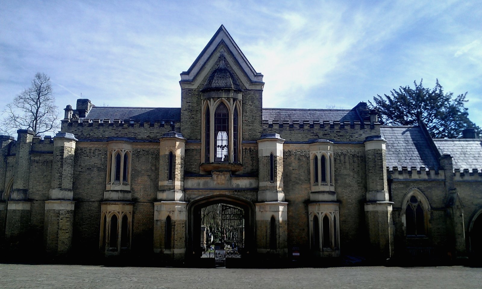 Highgate temető Londonban - Londra | Secret World Trip Planner