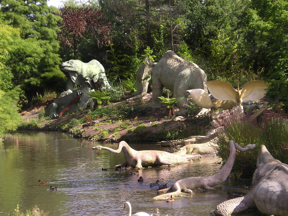 - - קריסטל פאלאס - - Londra | Secret World Trip Planner