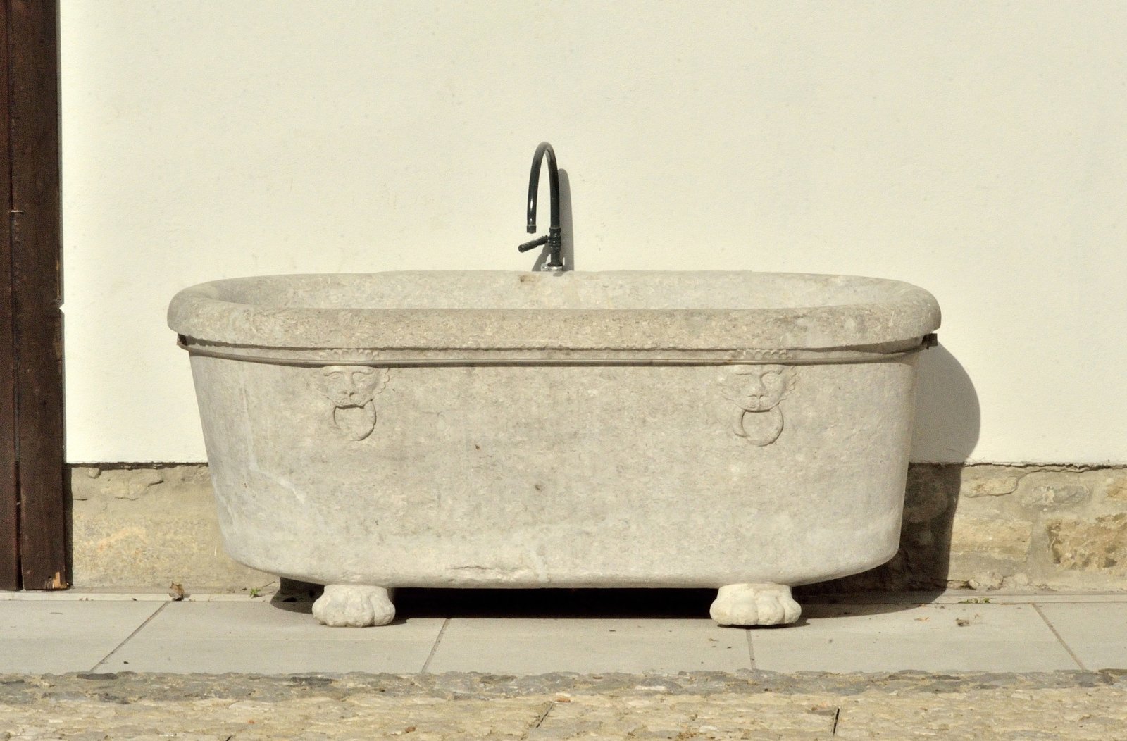 Channel tá baile meánaoiseach - Canale d'Isonzo | Secret World Trip Planner