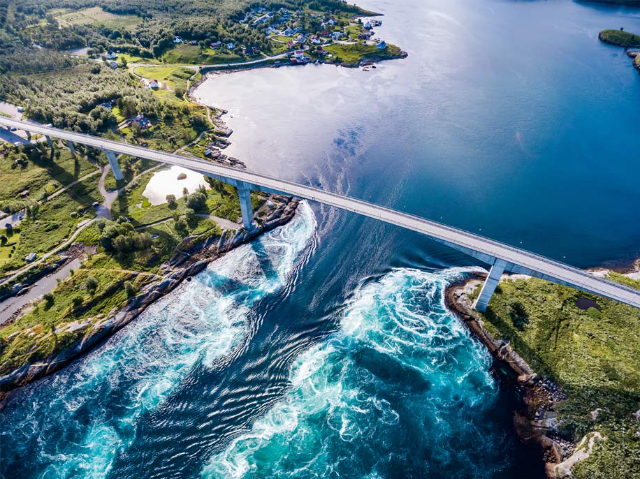 Қиссаи «Saltstraumen - Bodø | Secret World Trip Planner