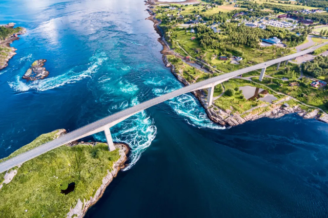 Қиссаи «Saltstraumen - Bodø | Secret World Trip Planner